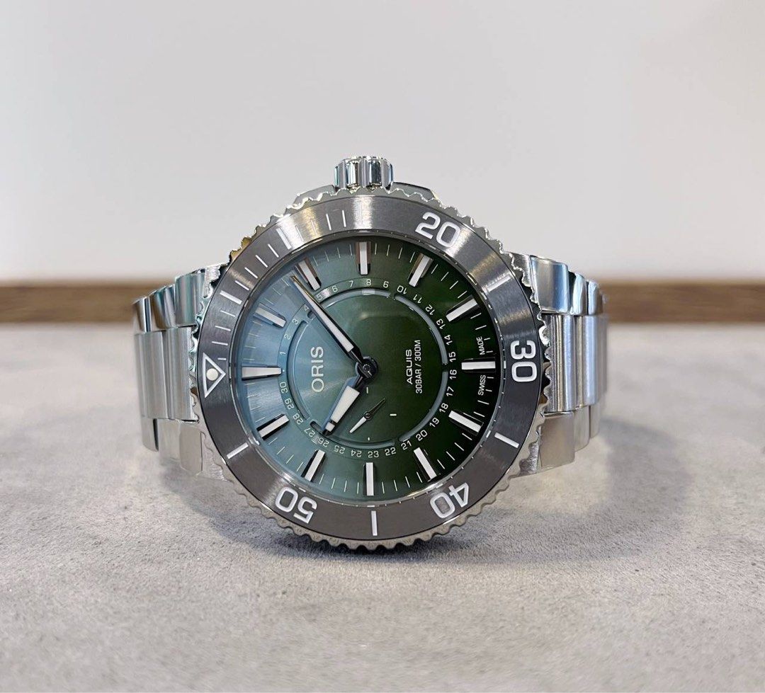 Oris Aquis Dat Watt Limited Edition II, Luxury, Watches on Carousell