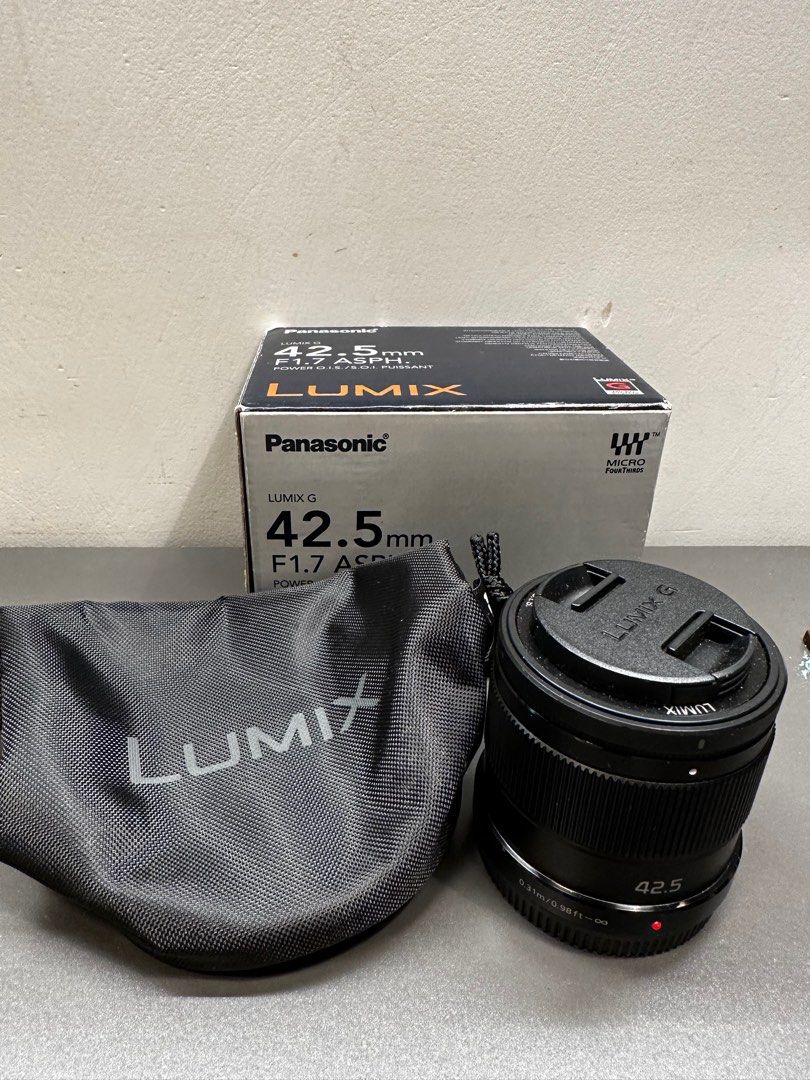 lumix g 42.5