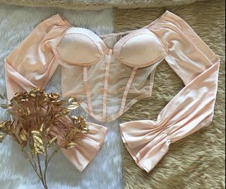 (Category: ) located in . Submitted by random.preloved. (Listing ID 1252554131, Image 1). Description: .
