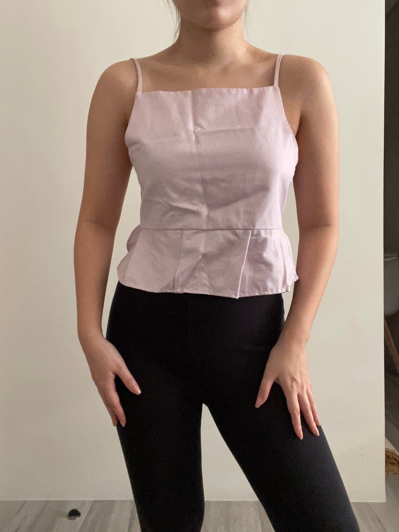 Purple Backless Crop Top (Category: Sleeveless) located in Mandaluyong City. Submitted by cabripreloved (Listing ID 1252531395, Image 1). Description: Best fits XS.