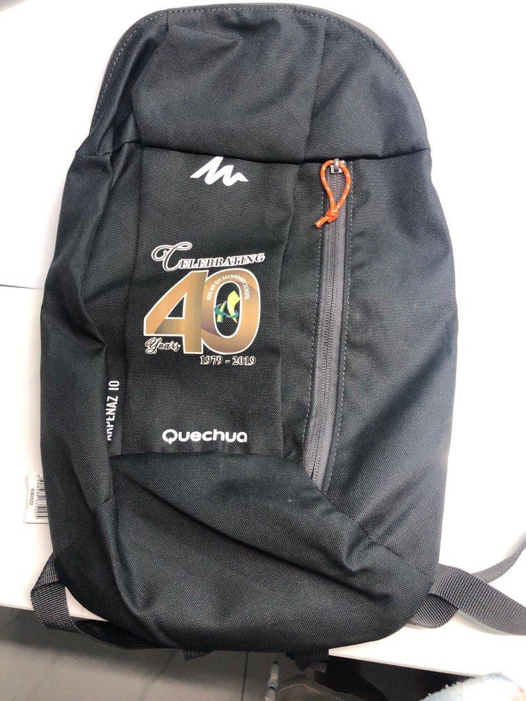 Quechua sales small backpack