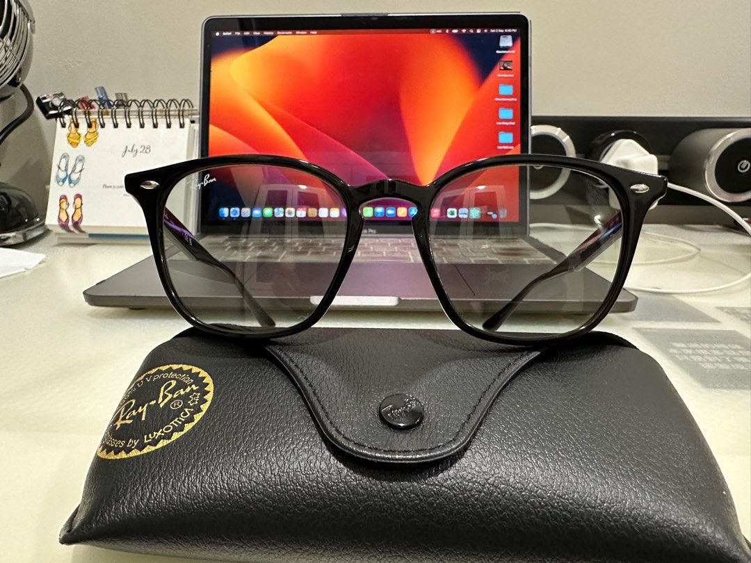 Ray Ban Light Grey RB4258F