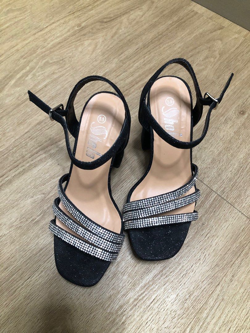 Chunky heels wide fit top