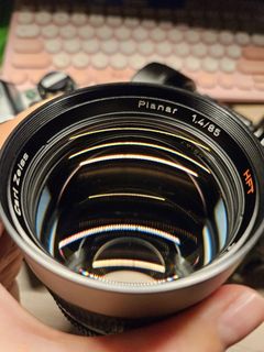 完全動作品 初期型 Rollei HFT Planar 50mm F1.8 QBM 単焦点 シンガポール産 老鏡器材控: 祿萊橙字Rollei HFT Planar 50mm f⁄1.8