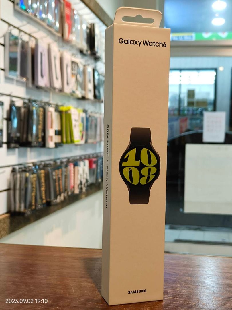 可面交】全新SAMSUNG Galaxy Watch6 44mm 藍牙版(R940) 智慧手錶可二手