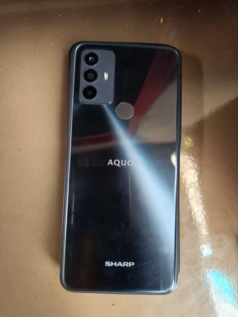 Sharp Aqous V6+ 4/64GB Full set Mulus, Telepon Seluler & Tablet, Ponsel ...