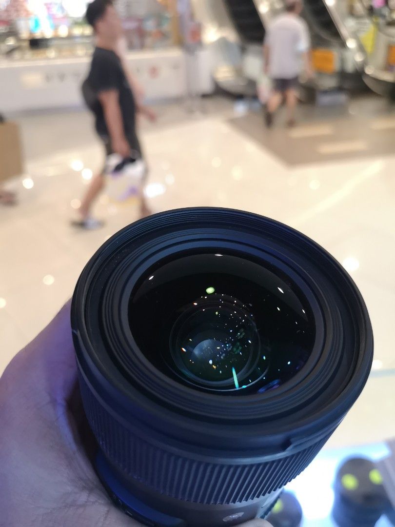 Sigma Nikon DX 1835mm F1.8, Photography, Lens & Kits on Carousell