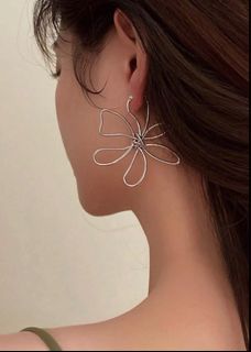 (Category: ) located in . Submitted by thriftitlah (Listing ID 1252466497, Image 1). Description: .