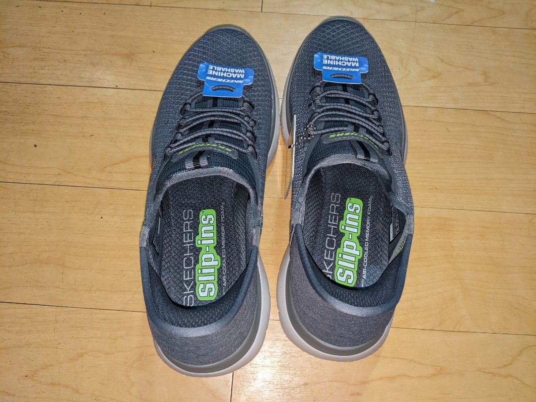sketchers for men slip on