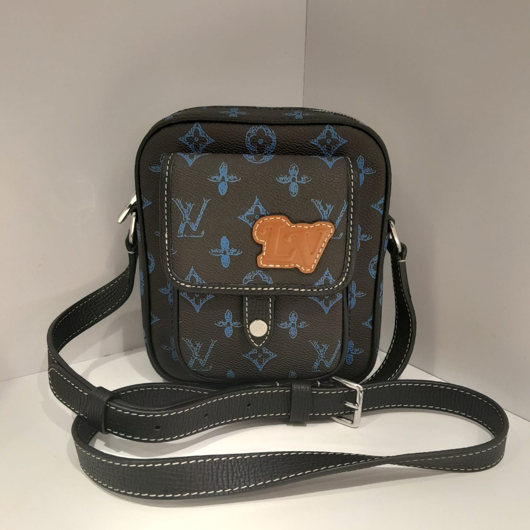 tas sling-bag Louis Vuitton Saumur Monogram Slingbag