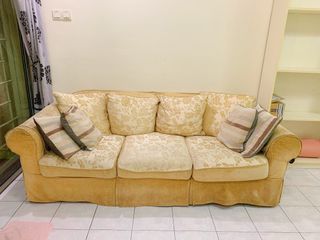 (Category: ) located in . Submitted by violet_ng10 (Listing ID 1252559720, Image 1). Description: .