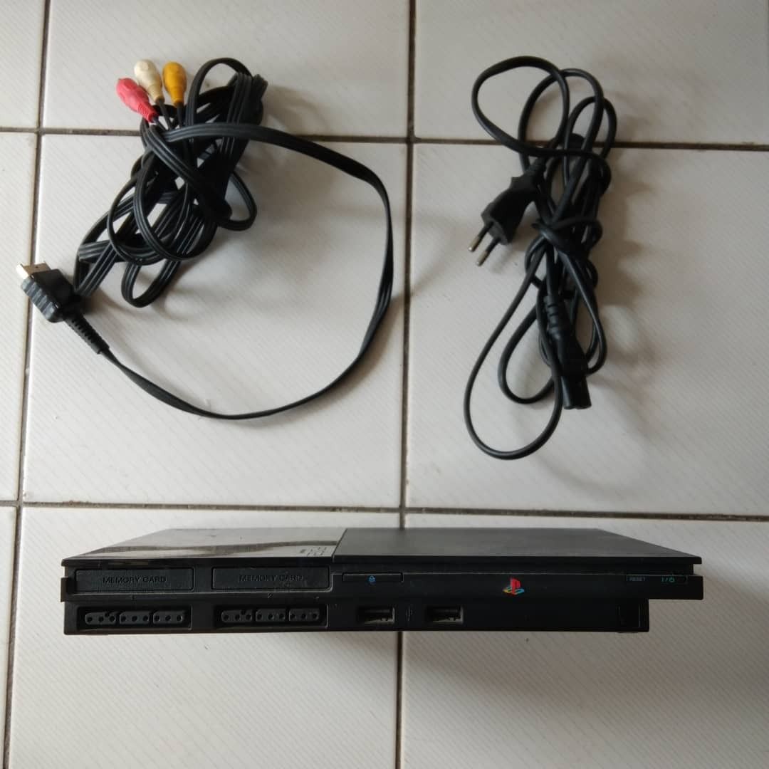 Sony Playstation 2 PS2 Slim 3 Books of games USED Missing Parts