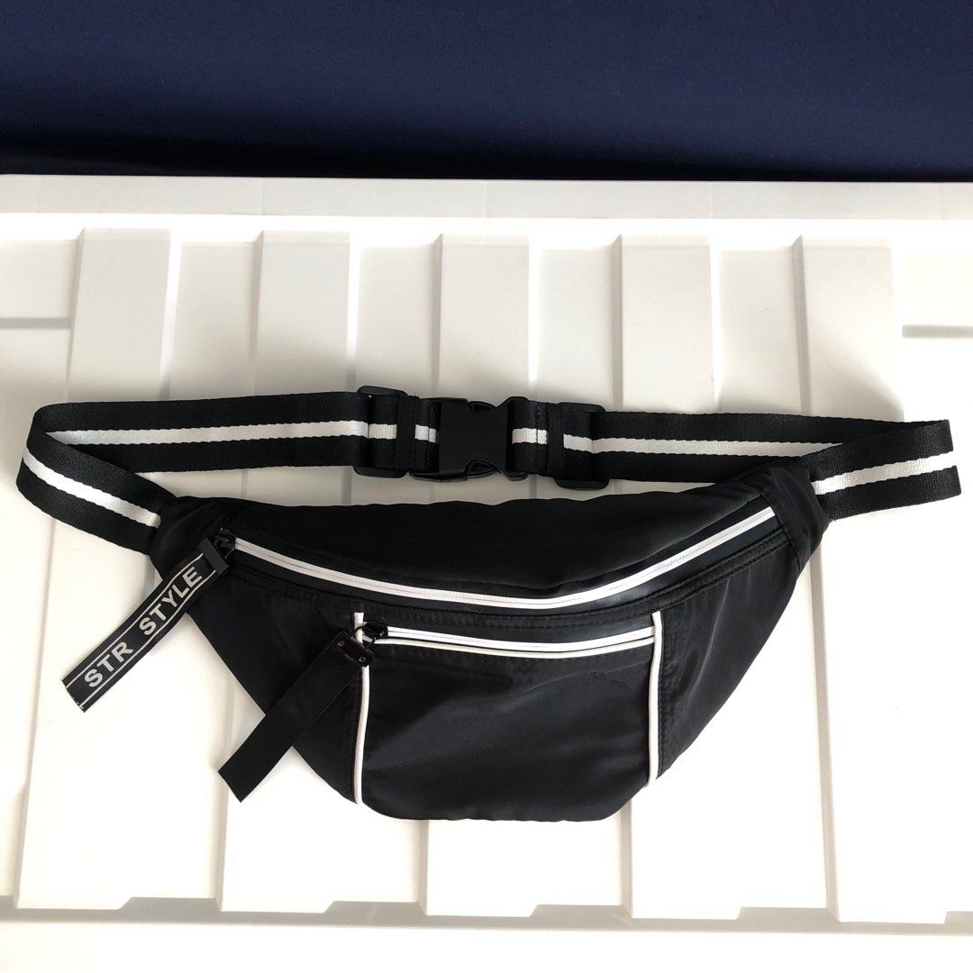 Stradivarius deals bum bag