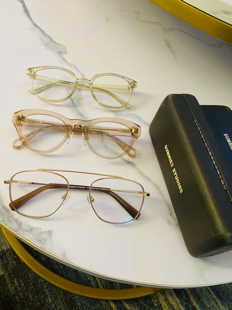 Sunnies specs on Carousell