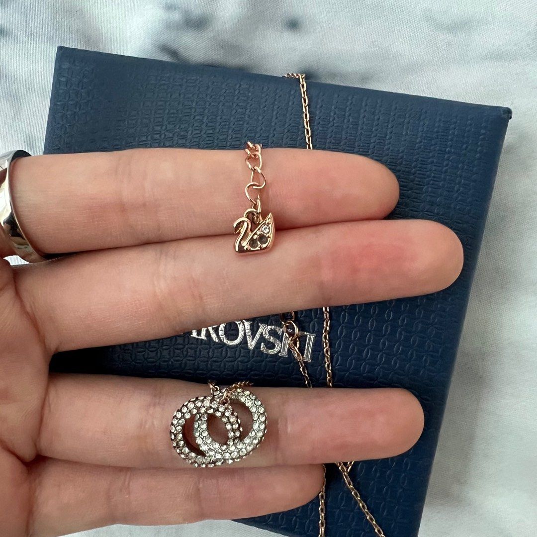 Swarovski 3 ring necklace top