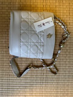 （分類：）位於 。 由 dimerbaby 提交（商品編號 1252484695，圖片 1）。簡介： 。