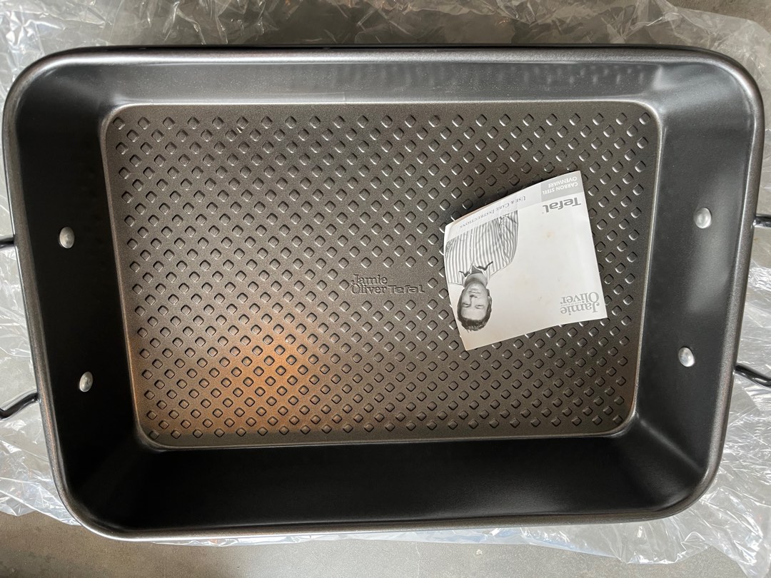 Tefal Jamie Oliver baking tray, Furniture & Home Living, Kitchenware