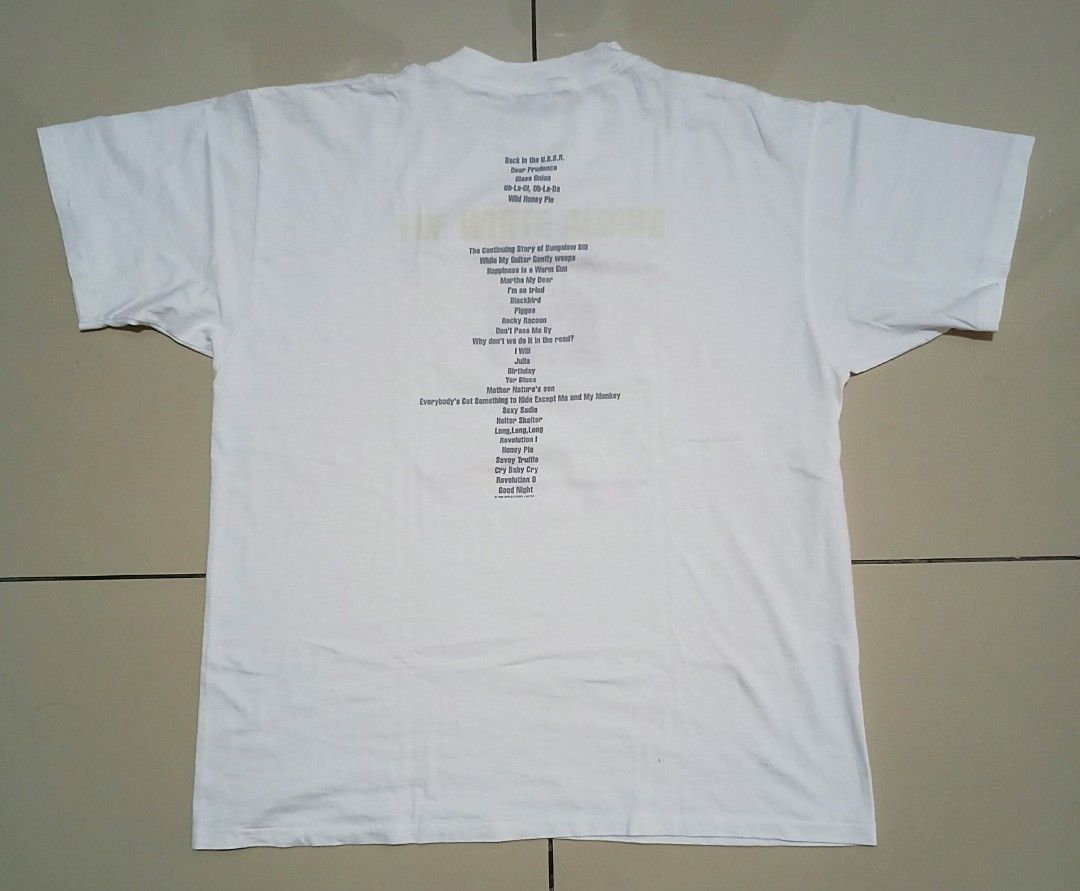 THE BEATLES 1995 vintage t shirt XL Men s Fashion Tops Sets