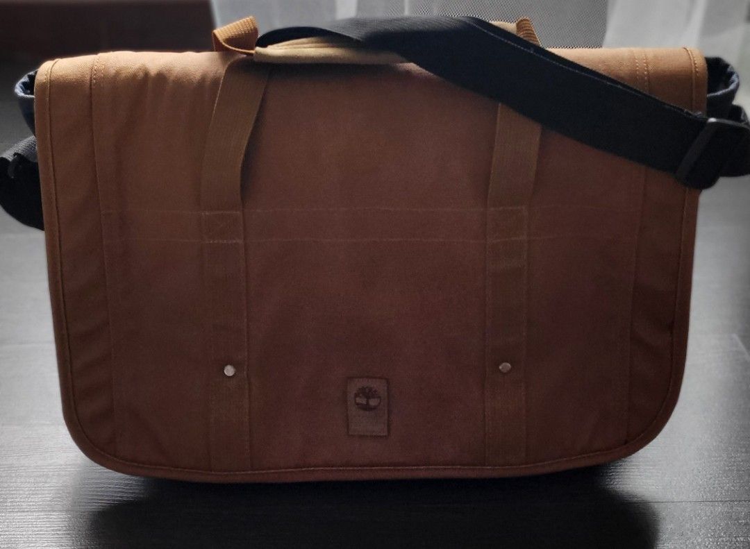 Timberland hot sale messenger bag