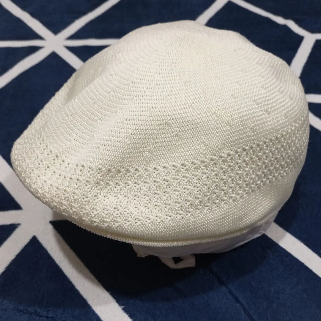 topi pet kangol