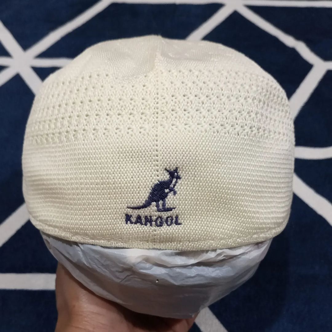 topi pet kangol