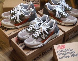 https://www.carousell.sg/q/sneakers-1832/new-balance-991-made-in-uk/