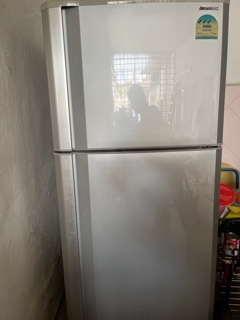 Used fridge clearing, TV & Home Appliances, Kitchen Appliances