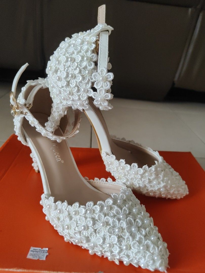 Wedding heels Women s Fashion Footwear Heels on Carousell