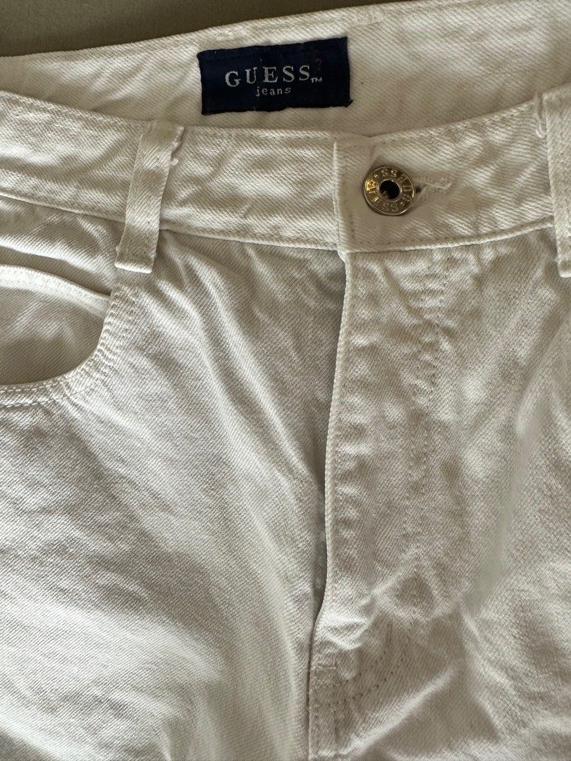 white culottes (Category: Jeans) located in Liloan. Submitted by thebundlequeen (Listing ID 1252449380, Image 2). Description: rfs: not used and doesn't fit anymore. fits size 26-27 comfortably.