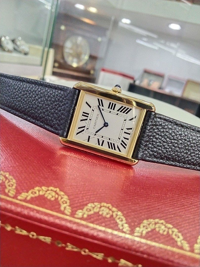 18k Cartier Tank Solo L