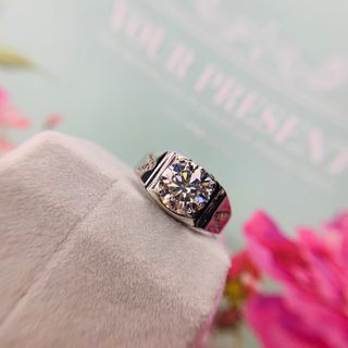 (Category: ) located in . Submitted by mzk.jewellery (Listing ID 1255928865, Image 1). Description: .