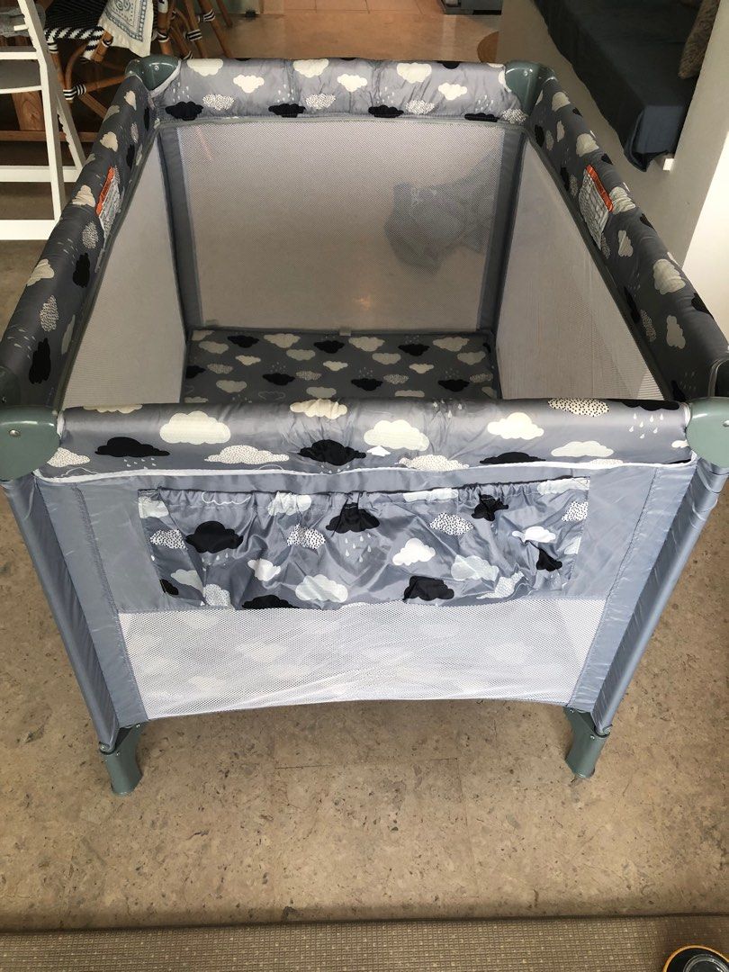 4Baby Cloud travel cot, Babies & Kids, Baby Nursery & Kids Furniture
