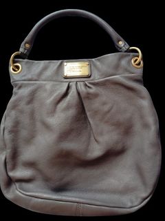 （分類：）位於 。 由 offthetagluxury 提交（商品編號 1255811317，圖片 1）。簡介： 。
