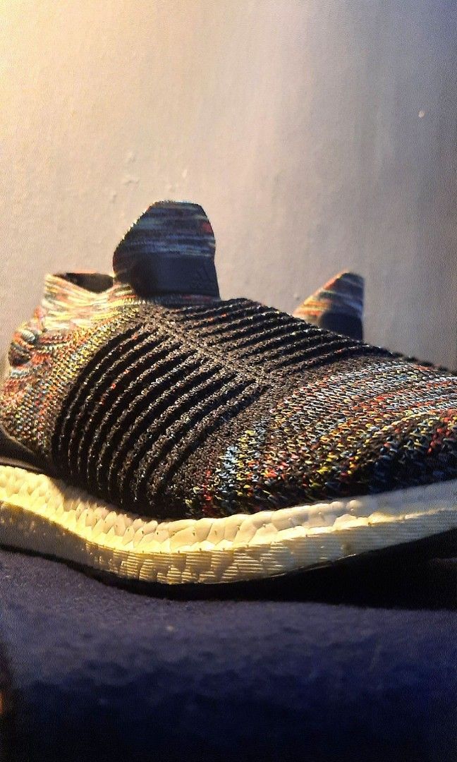 Ultra boost laceless black inspirant rainbow