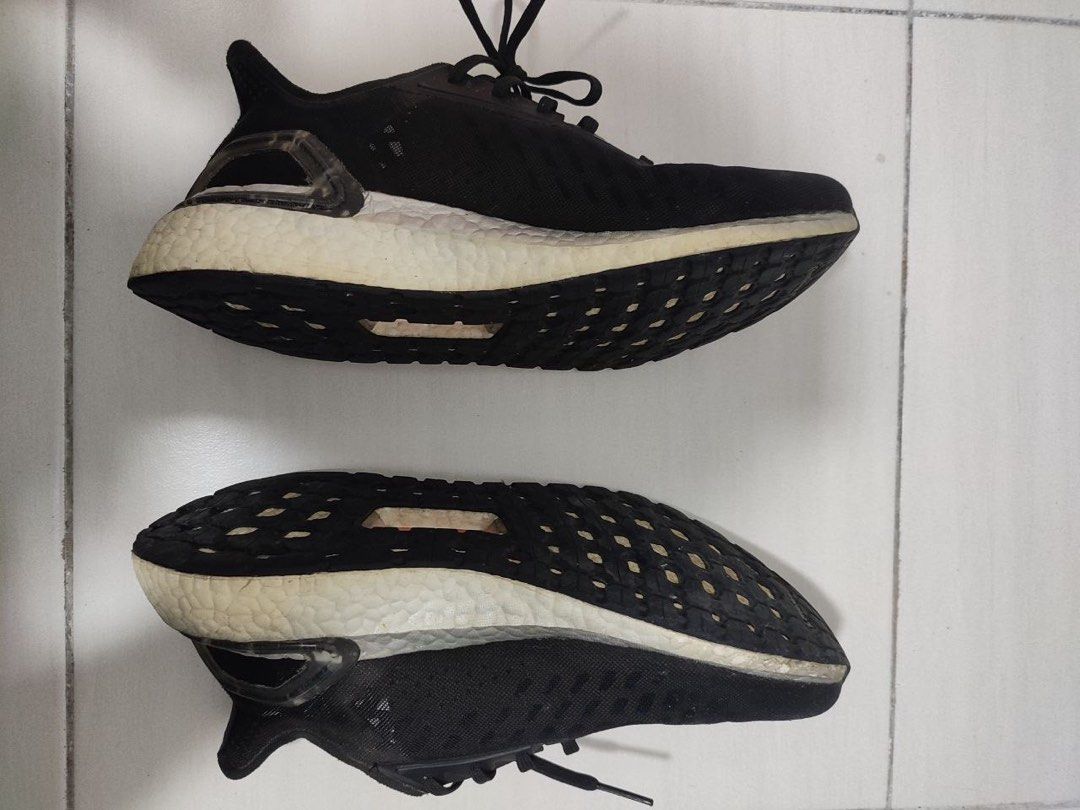 Ultra boost triple black 219 top