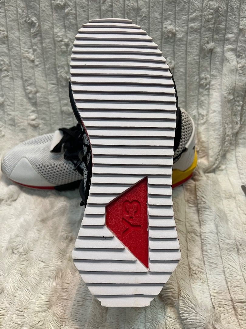 Y3 harigane on best sale feet