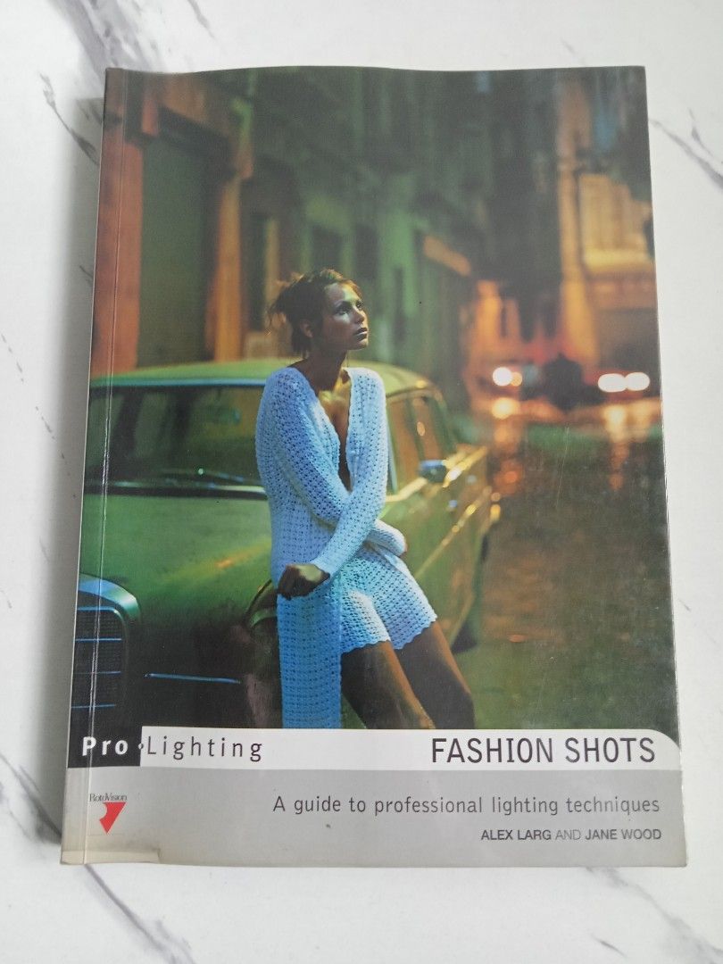 ALEX LARG AND JANE WOOD PHOTOGRAPHY LIGHTING BOOKS, Hobbies & Toys