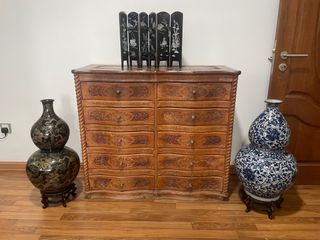 Antique set of drawers