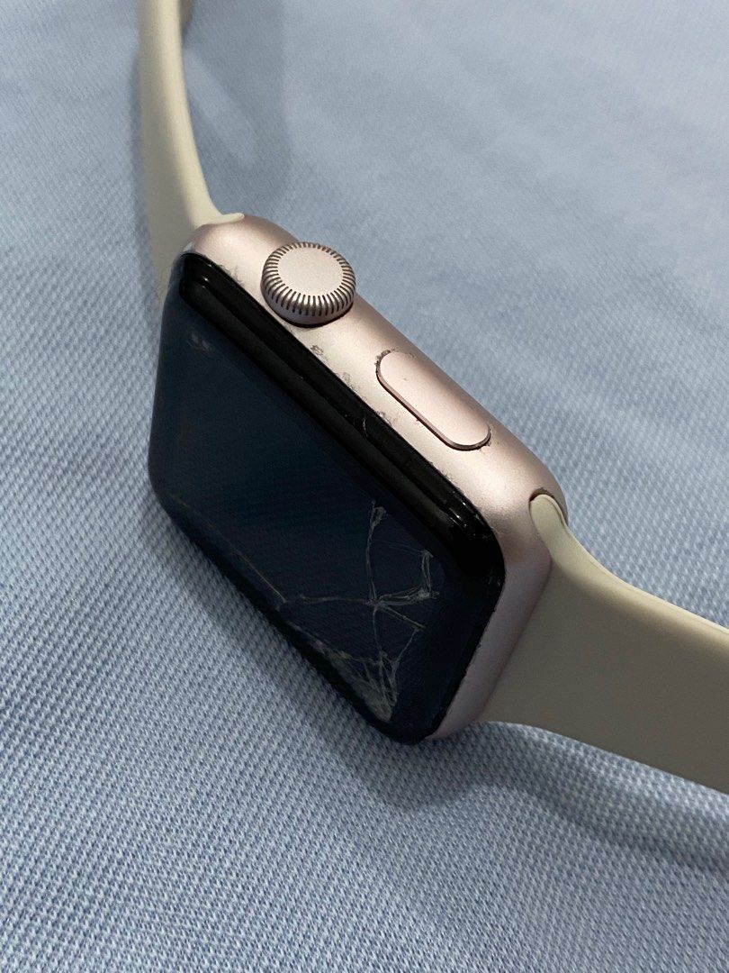 Apple watch hotsell series 2 gold
