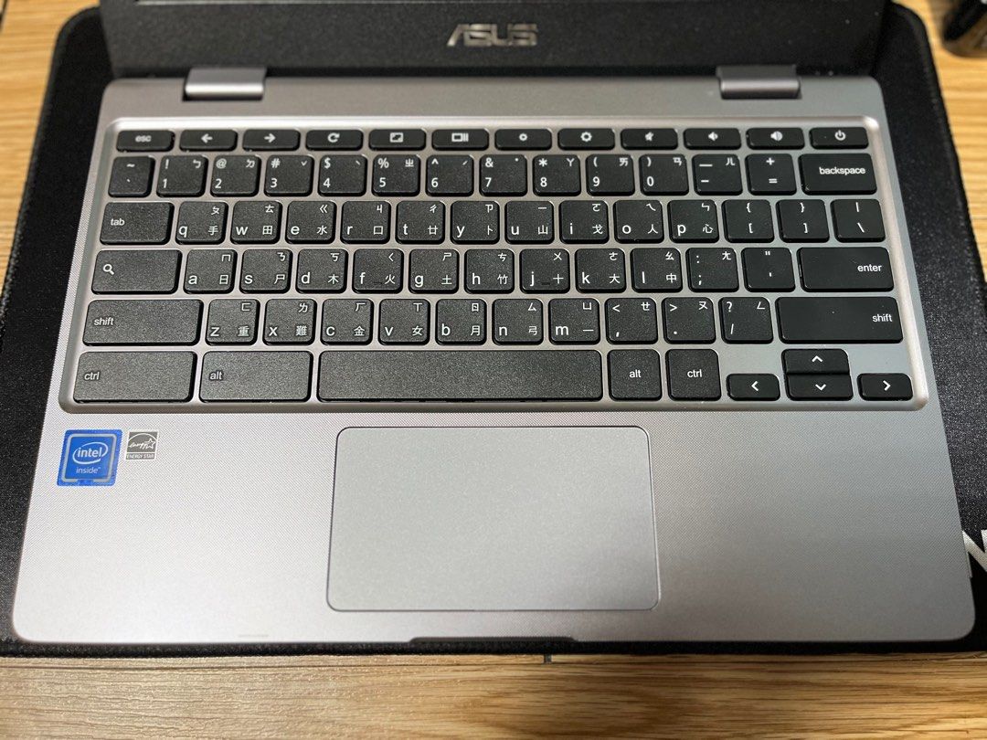 ASUS Chromebook C223NA -GJ0018 美品-