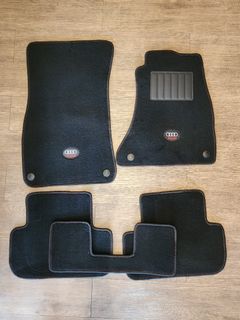 Rubber floor mats set front and rear titanium black 4 pieces T-Roc Genuine  Volkswagen