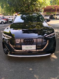 AUDI (Q8, RS Q8, Q2, Q7, R8 V10 And A4 Collection item 1