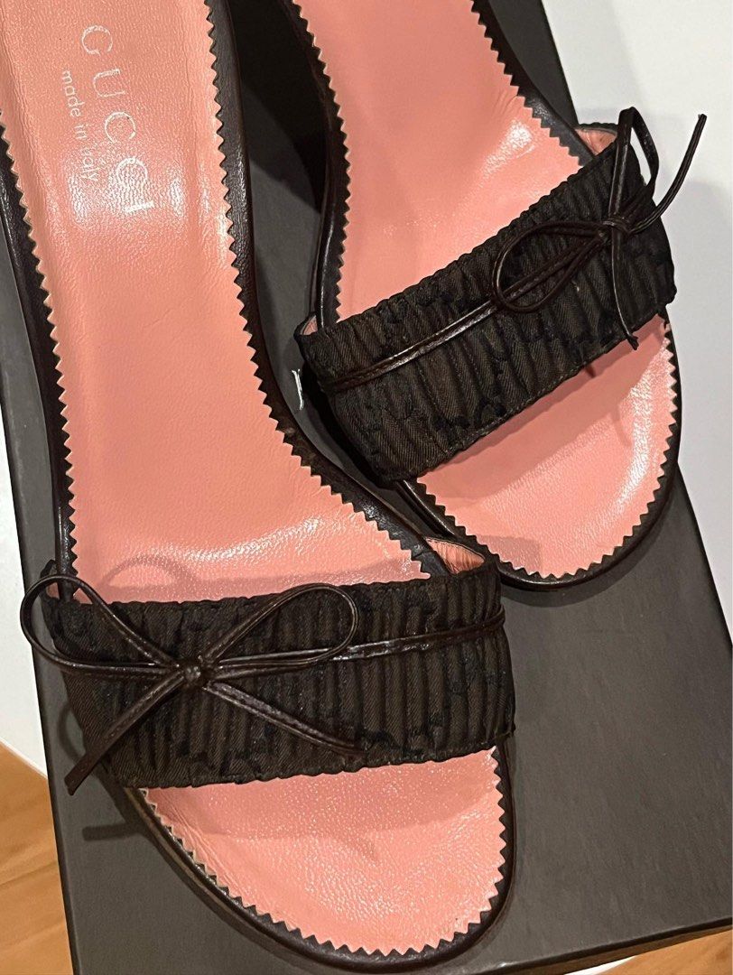 Authentic vintage gucci ribbon bow coquette heels fixed price available for swap