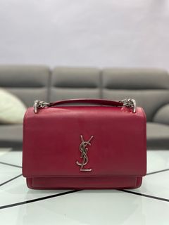 (Category: ) located in . Submitted by haidyn.boutique (Listing ID 1255937878, Image 1). Description: .