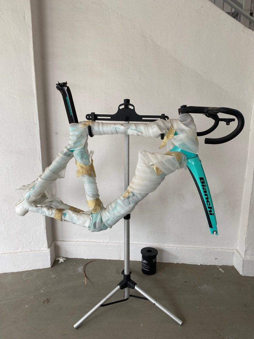 Bianchi replica frame clearance