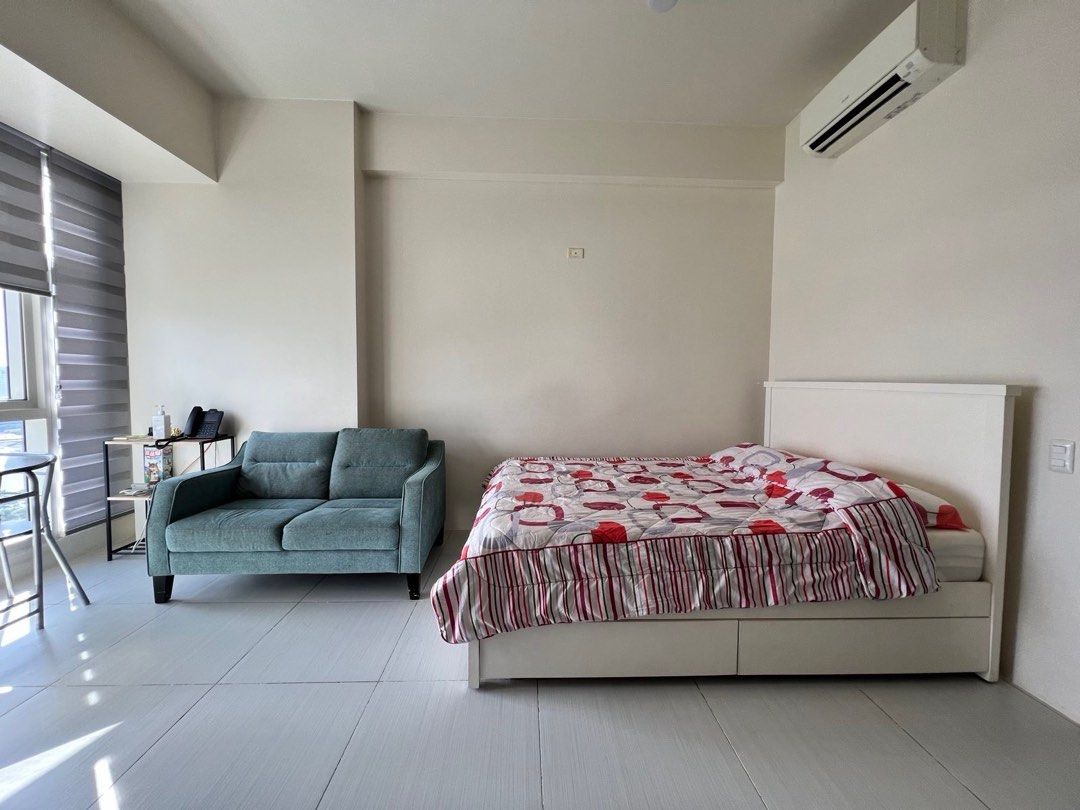 BIG STUDIO Unit for Rent across Ortigas Mandaluyong Shaw boulevard Twin