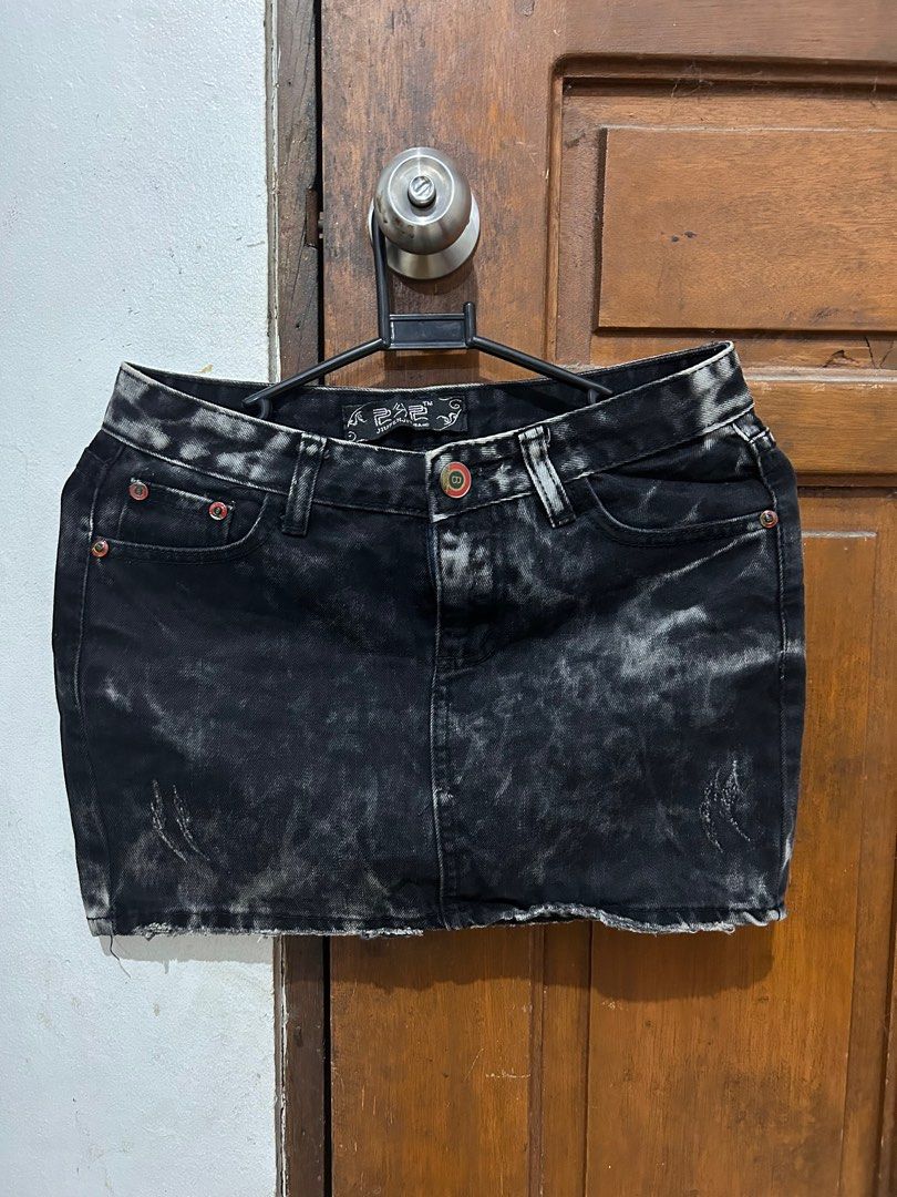 Black Acid Wash Skirt, Women's Fashion, Bottoms, Skirts on Carousell