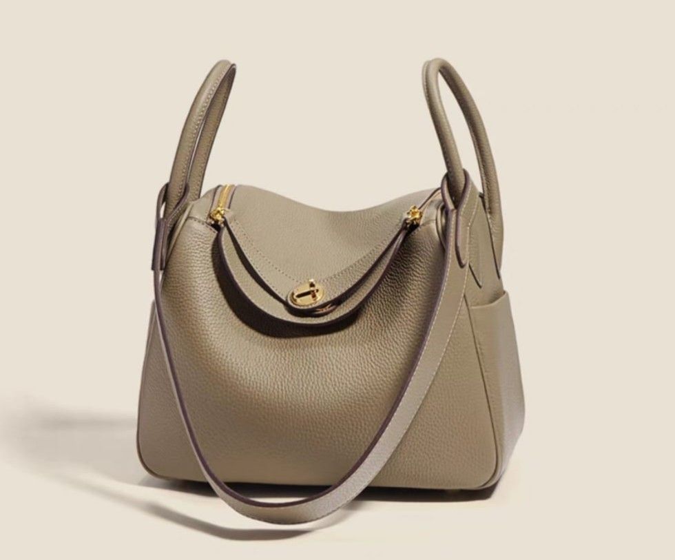 Brand new full leather H family Lindy 19 or 26. Multi color