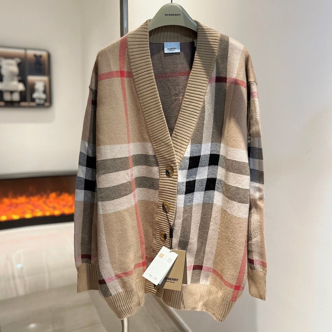 Burberry 9351 hot sale