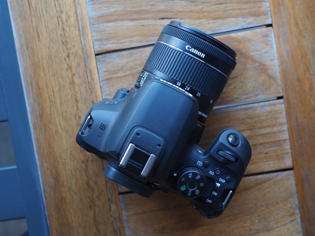 Canon 850D with Kit Lens, Box & Receipt, Photography, Cameras on Carousell